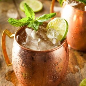 Kupfer Becher Moscow Mule aus verkupfertem Edelstahl mit Henkel