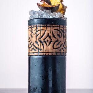 Tiki Mug Black aus handbemalter Keramik, 400 ml, hohe Tumbler-Form