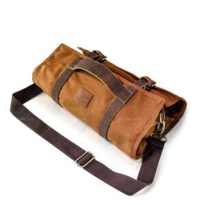 bolsa roll de barman em pele e tecido, enrolada e atada