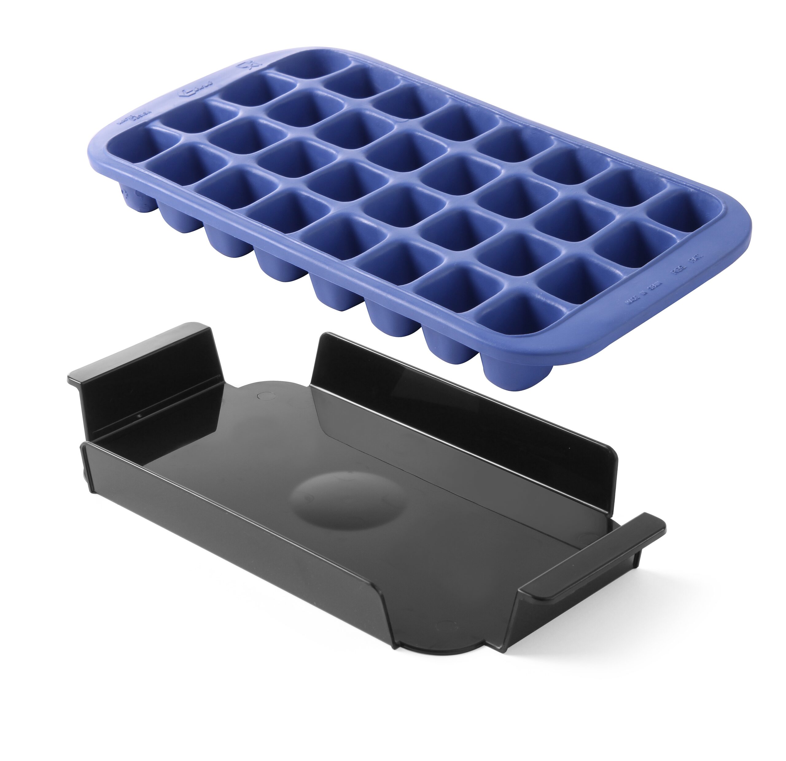 forma de gelo de 32 cubos em silicone com suporte rígido