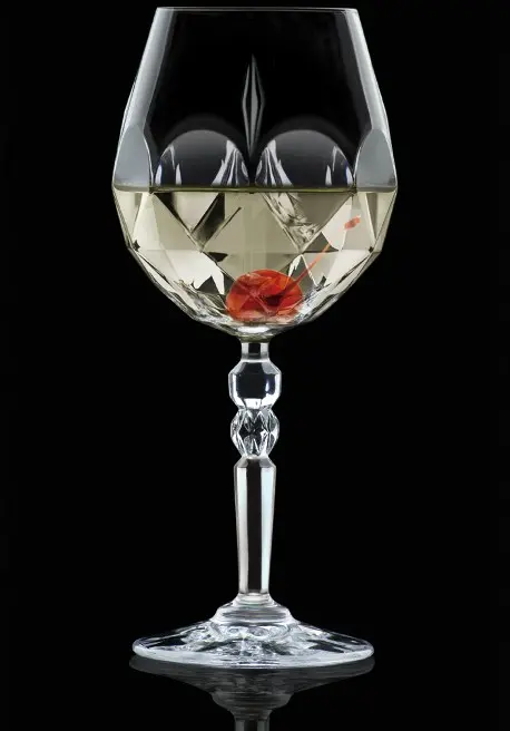 copo de pé Aperitif 53 cl com spritz e gelo abundante
