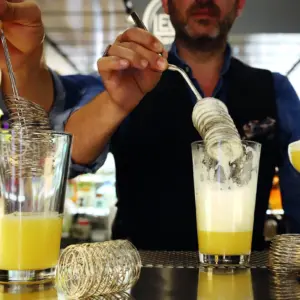 Mola emulsionante tripla em aço inoxidável com três espirais