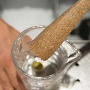 Pilão em eco madeira de 21 cm com cabeça denteada