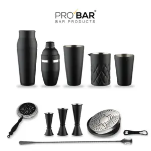 kit cocktail preto mate The Bars: as 12 peças no tampo de trabalho