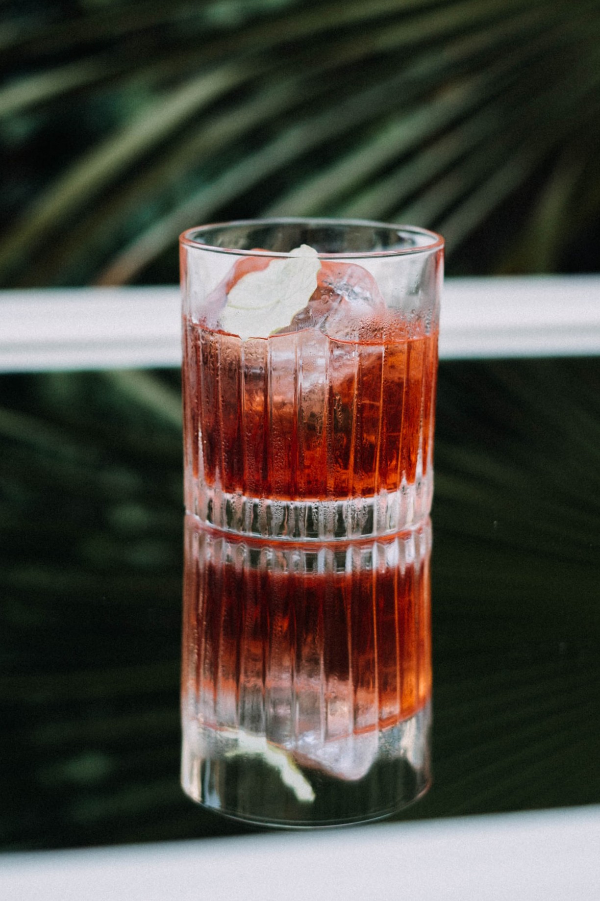 Old Fashioned Glass Timeless 360ml, Fluted Luxion Crystal (Pack of 6) - Image 2