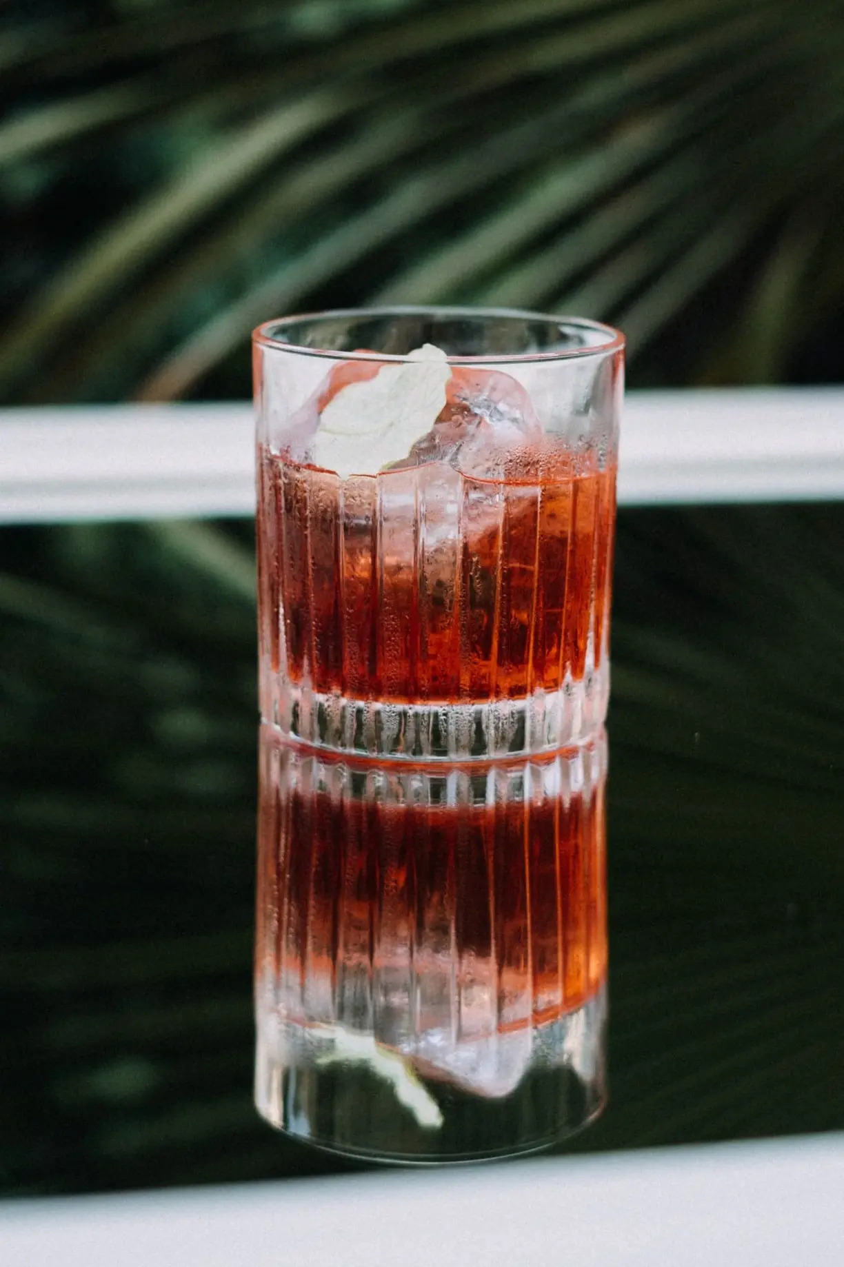 Old Fashioned Glass Timeless 360ml, Fluted Luxion Crystal (Pack of 6) - Image 2