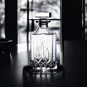 Whisky Decanter Opera 750ml, Lead-Free Luxion Crystal