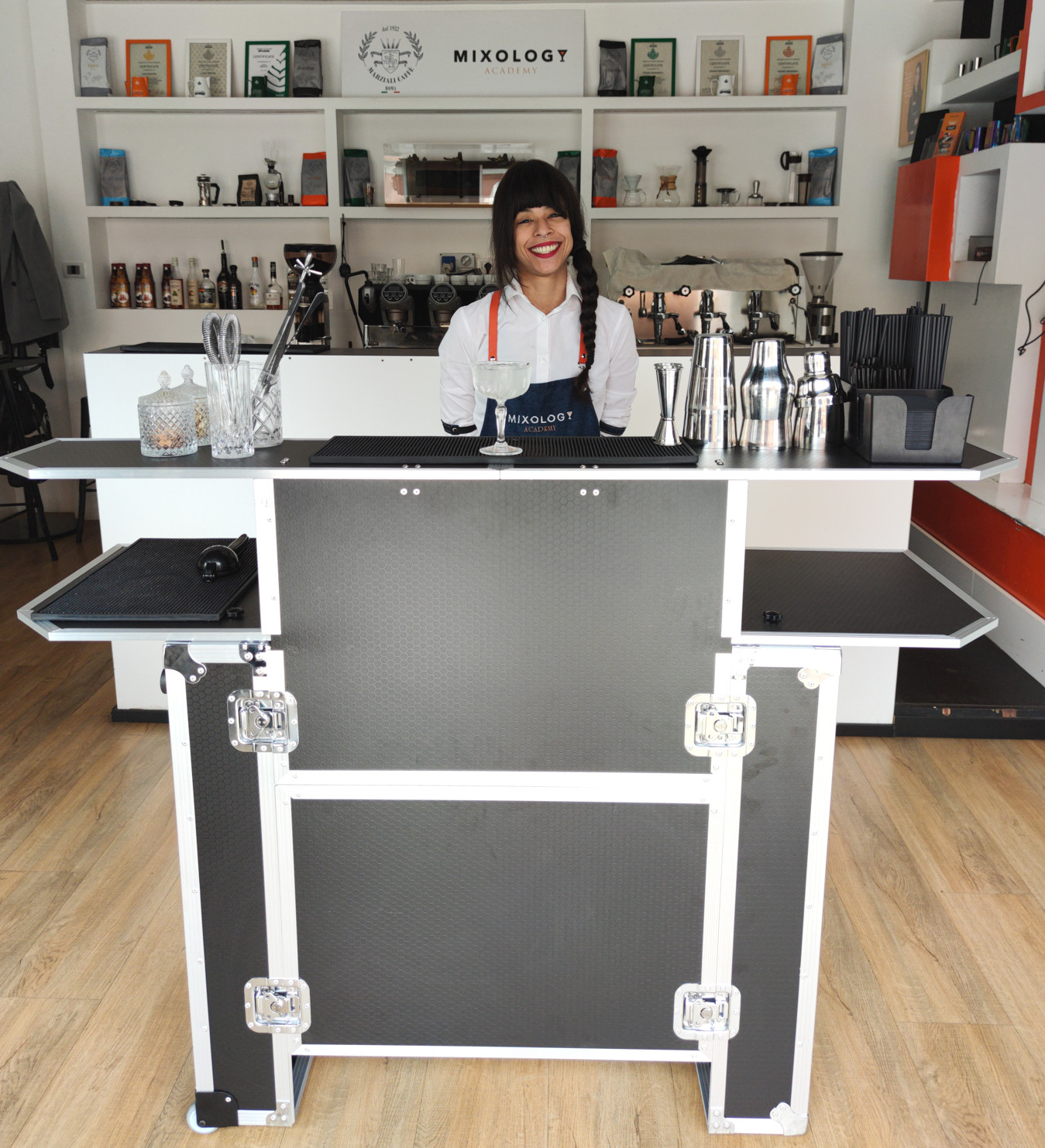 Bar Trolley PRO 160cm, Folds into a Wheeled Case - Image 20