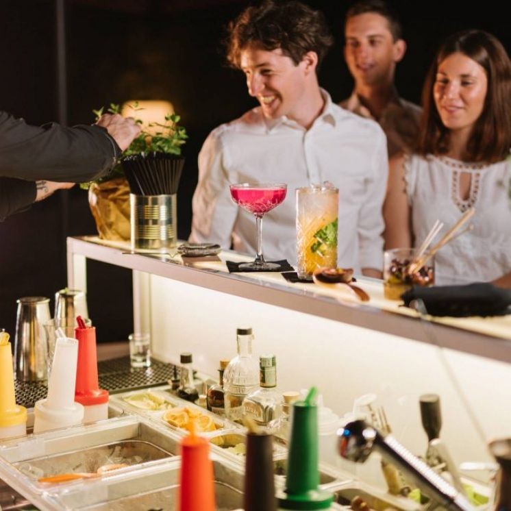 Illuminated Bar Top, Opal Polycarbonate, 3000K LED - Image 3