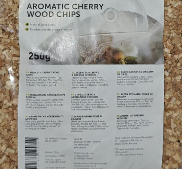 Cherry Wood Chips for Smoking, 250ml Pack - Image 2
